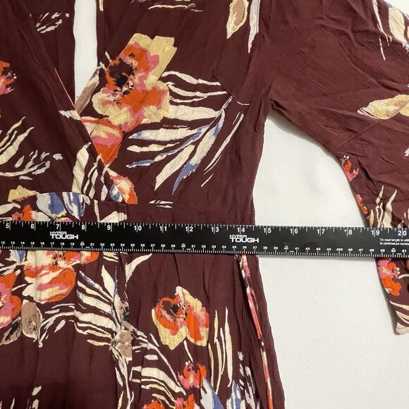 BILLABONG Floral Faux Wrap Mini Dress Flare Sleeve Cutout Back Women’s Size XS - Picture 10 of 16